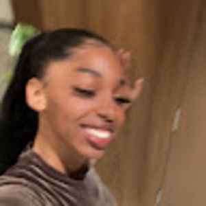 Meet your Posher, Tiara